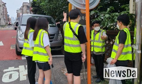 수원시 장안구 송죽동, 청소년 주민자치회 관내 대청소 실시