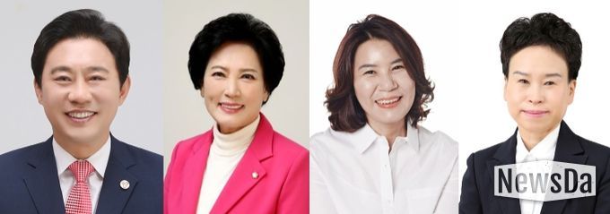 사진 왼쪽부터 조례안을 발의한 한갑수 이진분 김유숙 이지화 의원