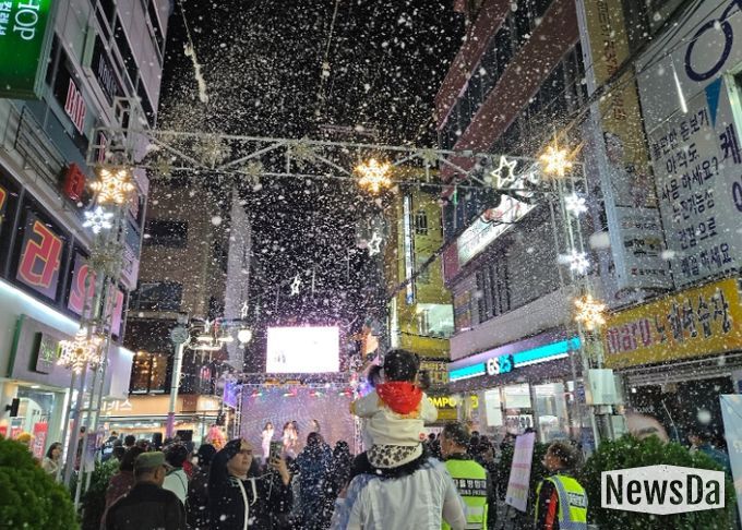 마산 창동골목, 추억과 활기로 북적 북적