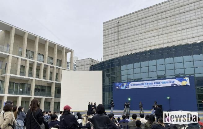 수원청소년문화센터 열린광장 모여락(樂) 11월 행사 열린광장 '청소년·청년 댄스 페스티벌' 성료