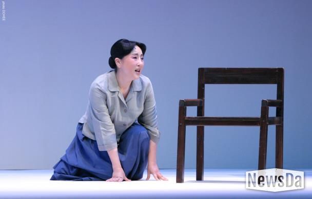 중구문화의전당, '김성녀 모노드라마–벽 속의 요정' 기획공연 개최