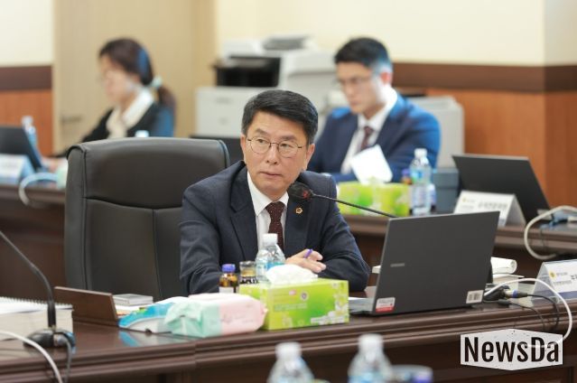 윤성근 부위원장(국민의힘, 평택4)