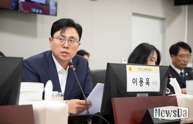 경기도의회 이용욱 의원