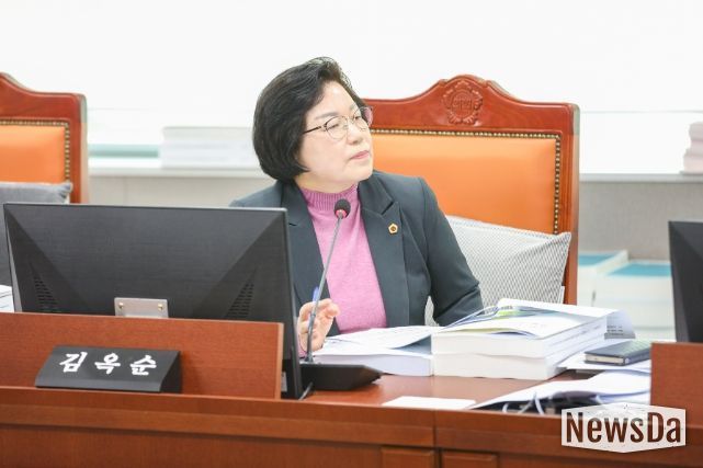 김옥순 의원(더불어민주당, 비례)