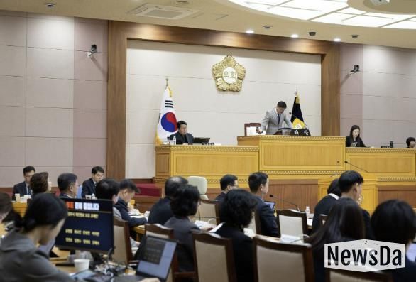 제382회 임시회 제7차 본회의가 열리고 있는 양주시의회 본회의장