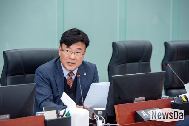 최만식 경기도의원(더불어민주당, 성남2)