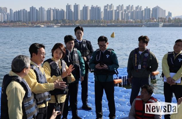 한강뚝섬 선착장 안전점검(국무총리실)