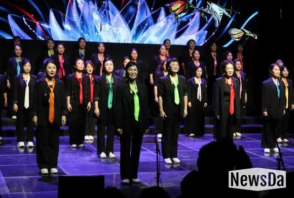 달성군립합창단, ‘가을 愛 노래’ 로 관객과 함께한 음악의 밤