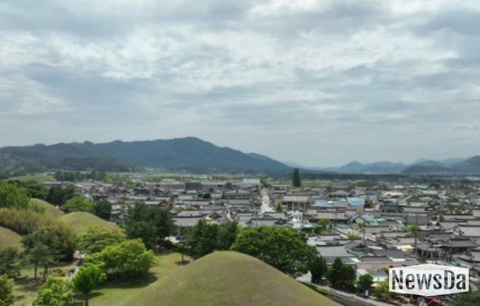 대릉원 주변 황리단길 전경