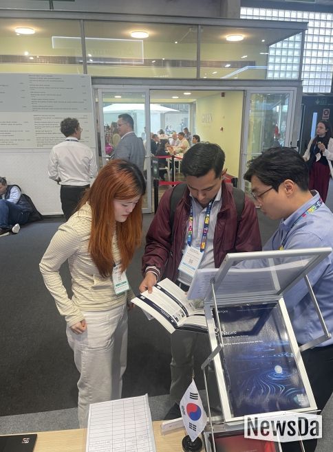 천안시는 지난 4~6일(현지시각) 스페인 바르셀로나에서 열린 ‘2025 스마트시티 엑스포 월드 콩그레스(SCEWC)’에서 ‘PRISM CITY 천안관’을 운영했다.