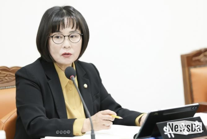 화성특례시의회 위영란 의원, '학교시설 개방 확대를 통해 시민 편의 마련' 강조