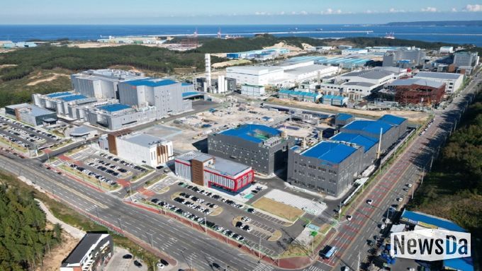 포항 영일만산단 에코프로포항캠퍼스 전경.