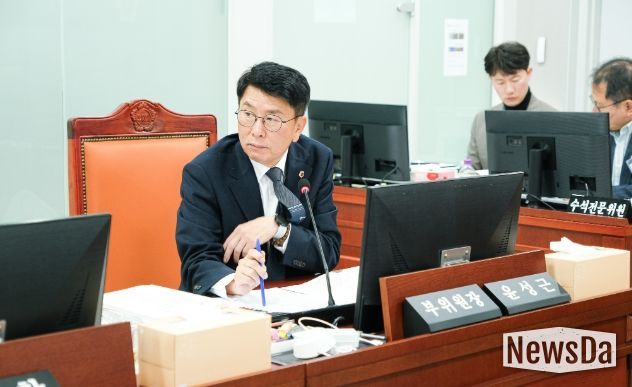 경기도의회 윤성근 의원