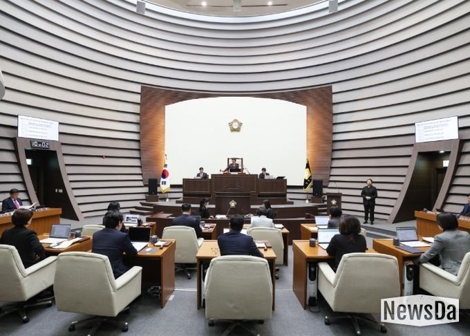 광주시의회, 제321회 제2차 정례회 개회… 내년 본예산 등 처리