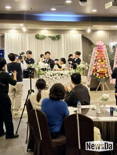 동두천시새마을협의회 회장, 다섯쌍둥이 첫돌에 전액 후원… 지역사회에 훈훈한 감동