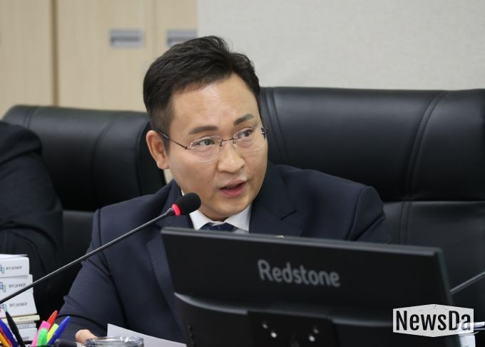 경기도의회 교육행정위원회 변재석 의원(더불어민주당, 고양1)