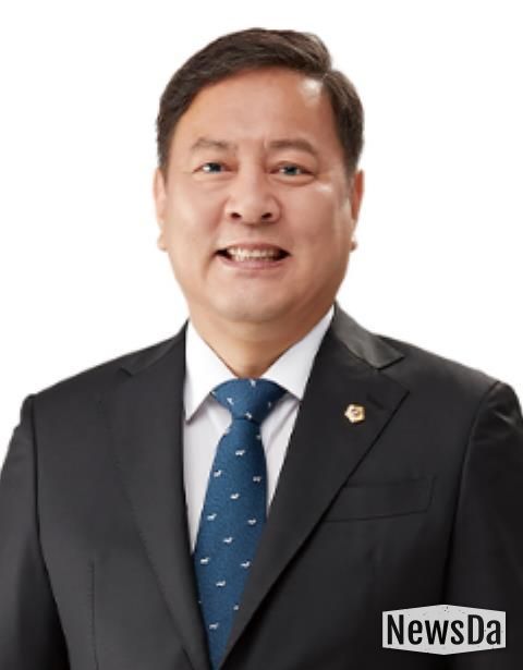 성남시의회 조정식 의원, '2025년 더불어민주당 지방정부 우수정책ㆍ지방의회 우수조례 경진대회'에서 우수조례 수상자 선정