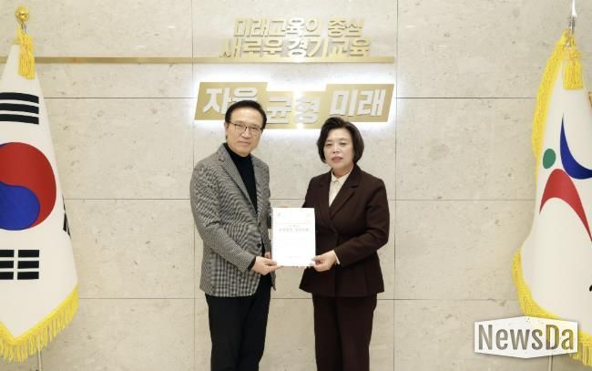 임태희 경기도교육감(좌), 신계용 과천시장(우)