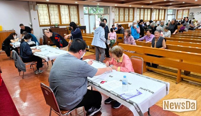 민생회복 소비쿠폰(찾아가는 신청 서비스 현장)