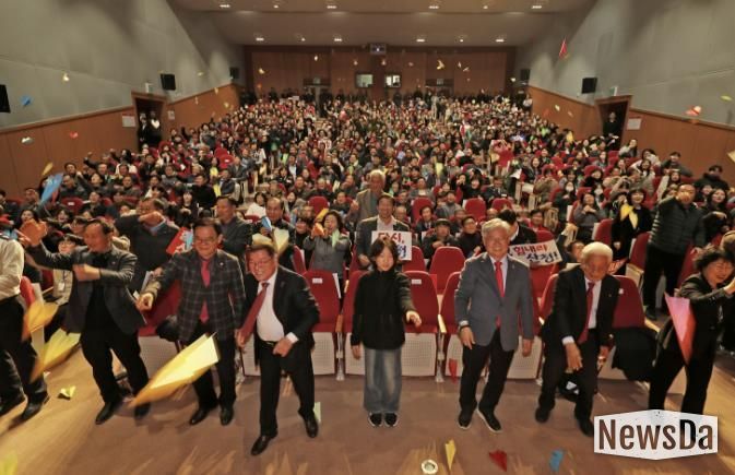 산청군, “다시, 산청”치유와 희망의 행사로 2025년 마무리