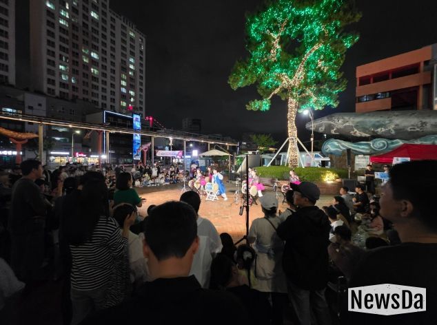 가족과 함께하는 장생포고래문화특구 야간관광 ‘만족도 91.6%’