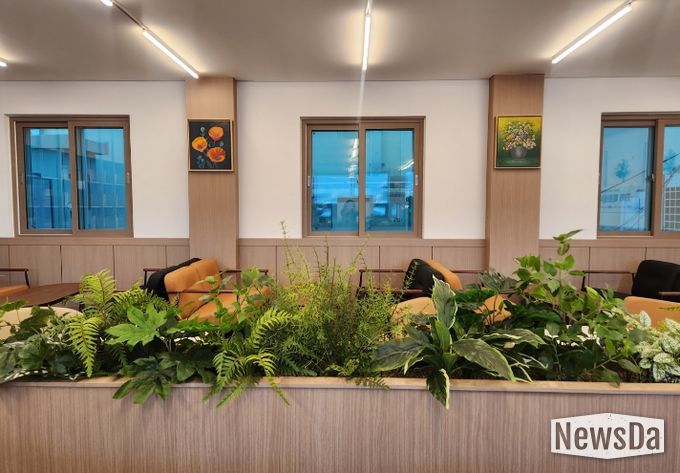 그림 전시 모습