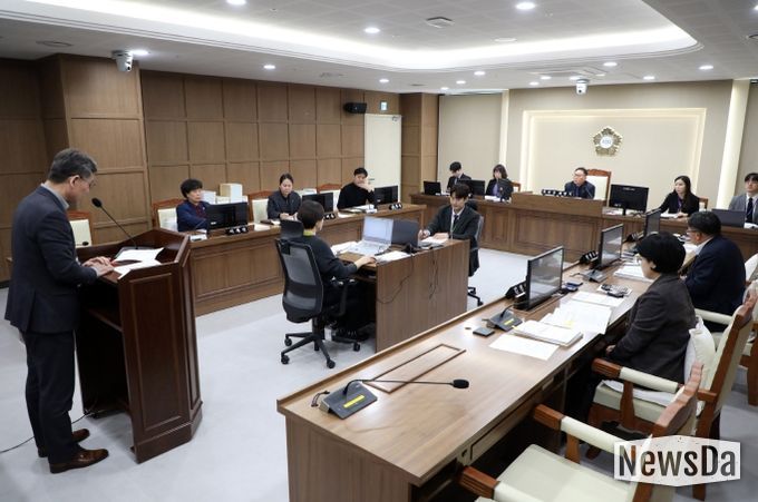 수원시의회 제398회 임시회_환경안전위원회 안건심사