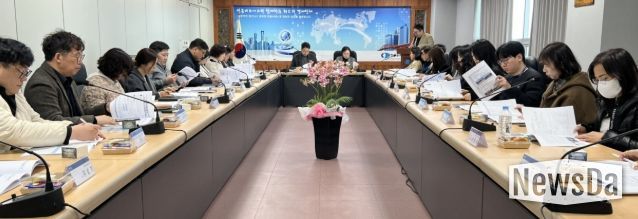 20일 영천상공회의소에서 사회복지시설 및 기관·단체 실무자들이 참석한 가운데 지역사회보장협의체 실무협의체 회의가 개최됐다.