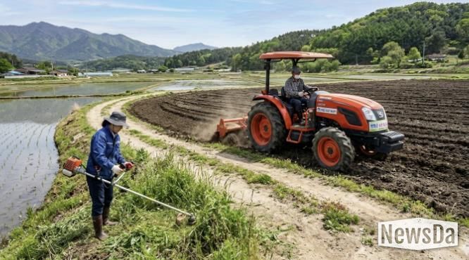 농작업 대행작업 모습