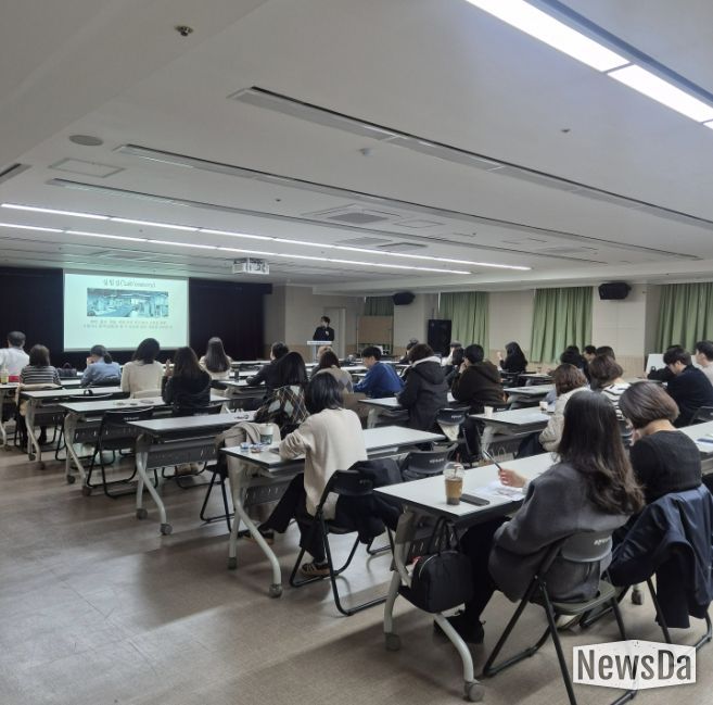 부천시는 지난 19일 ‘우리동네 新활동가 발굴을 위한 공무원 교육’을 실시했다.