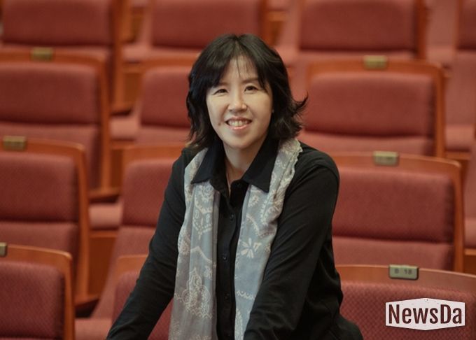 전국지역문화재단연합회 제9대 회장으로 선임된 송은영 광명문화재단 제5대 대표이사.