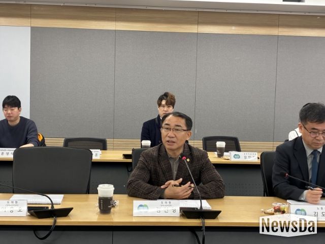 김선영 의원, 경기도 공무직 임금체계 개선 중간보고회 참석... “현장 목소리 반영 및 실질적 처우 개선 촉구”