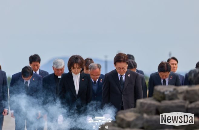 제주 4•3 평화공원 참배(청와대)